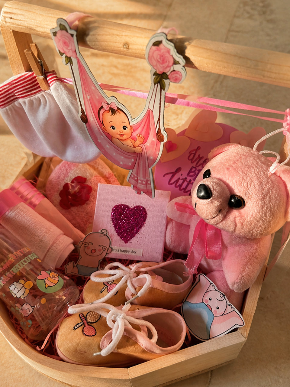 Cloud Nine Pink Hamper, photo 3