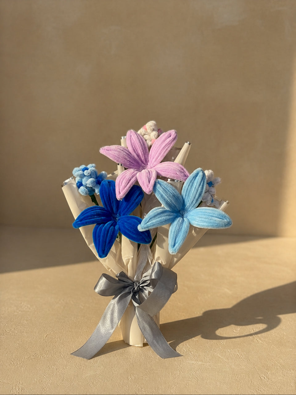 Single Flower Bouquet by tofha